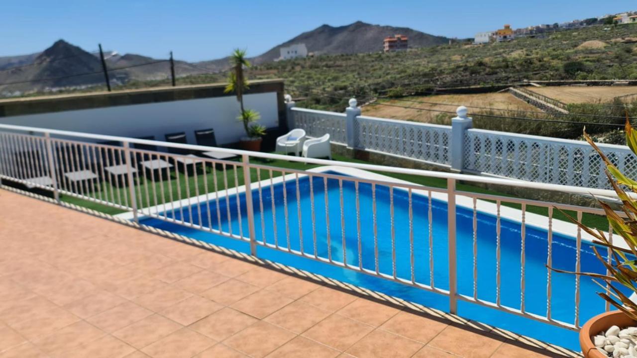 Villa Gaelca Arona  Exterior foto